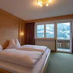 Gaestehaus Almhof