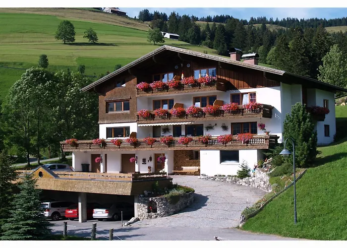 Gaestehaus Almhof Отель типа 